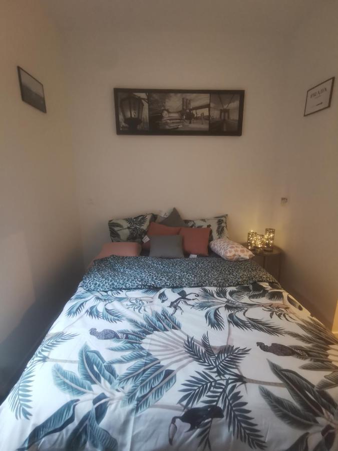 Appartement Cozy En Plein Centre Ville Amiens Exterior foto