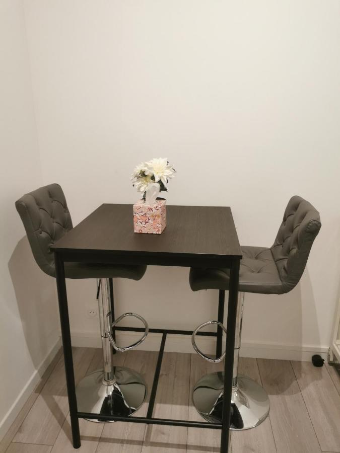 Appartement Cozy En Plein Centre Ville Amiens Exterior foto